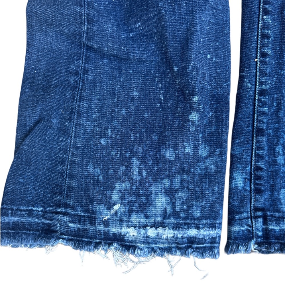 AEO High Rise Super Stretch & Flare Splattered Distressed Jeans - Picture 14 of 14